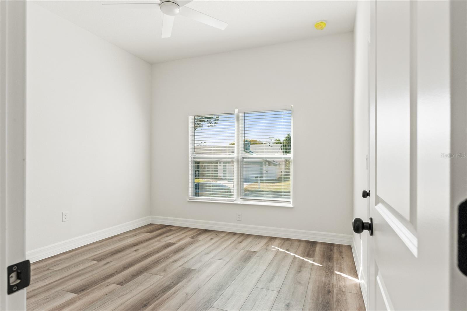 Listing photo id 18 for 12406 Parchment Drive