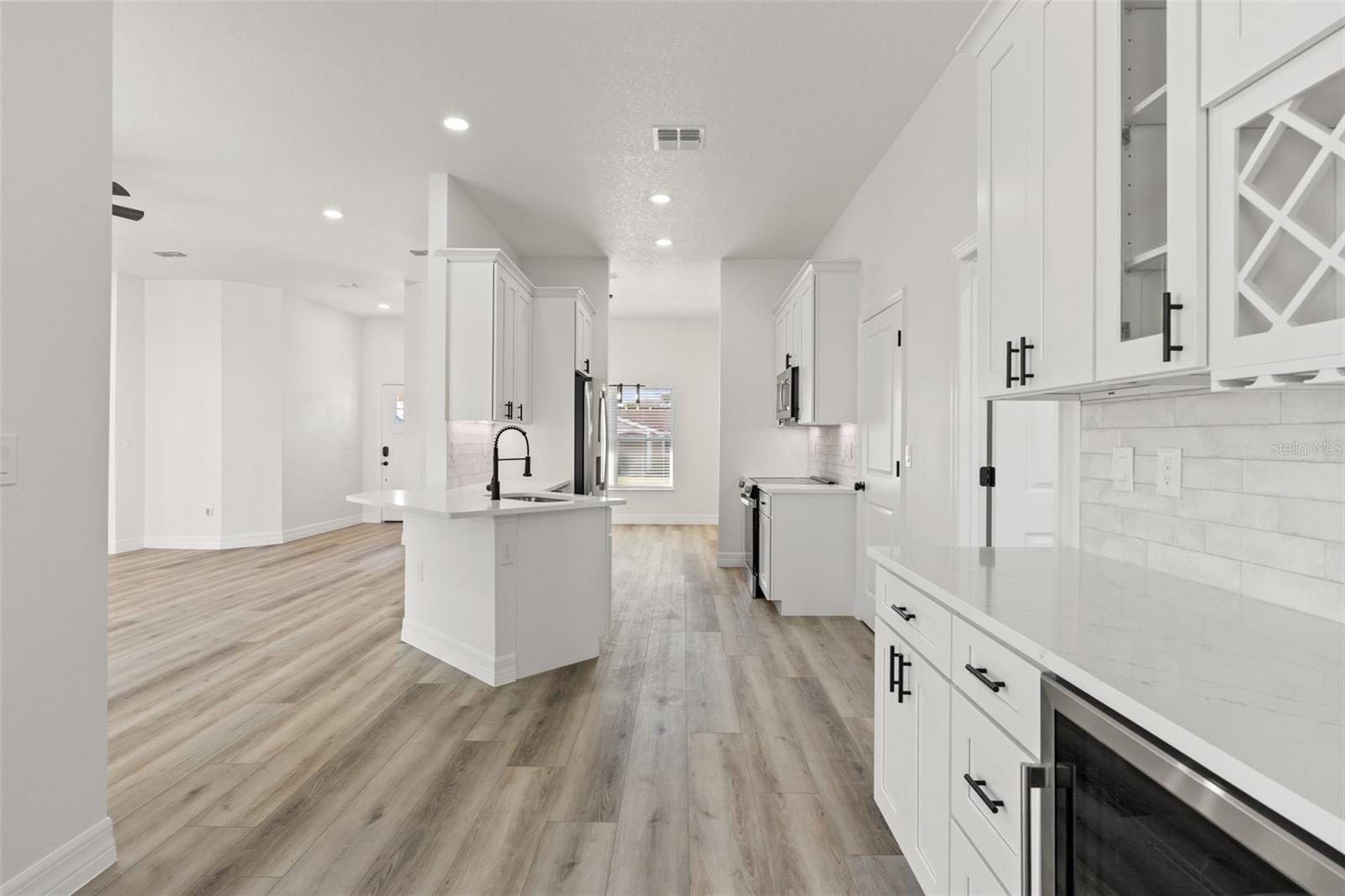 Listing photo id 26 for 12406 Parchment Drive