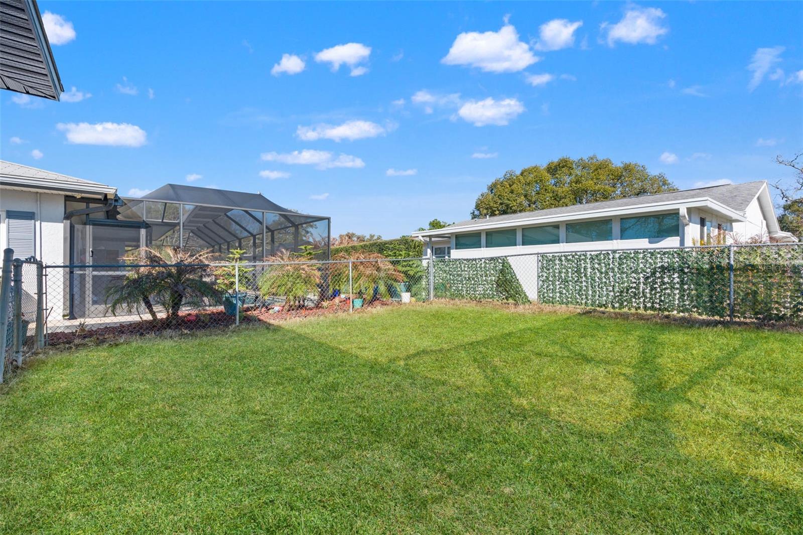 Listing photo id 44 for 12406 Parchment Drive