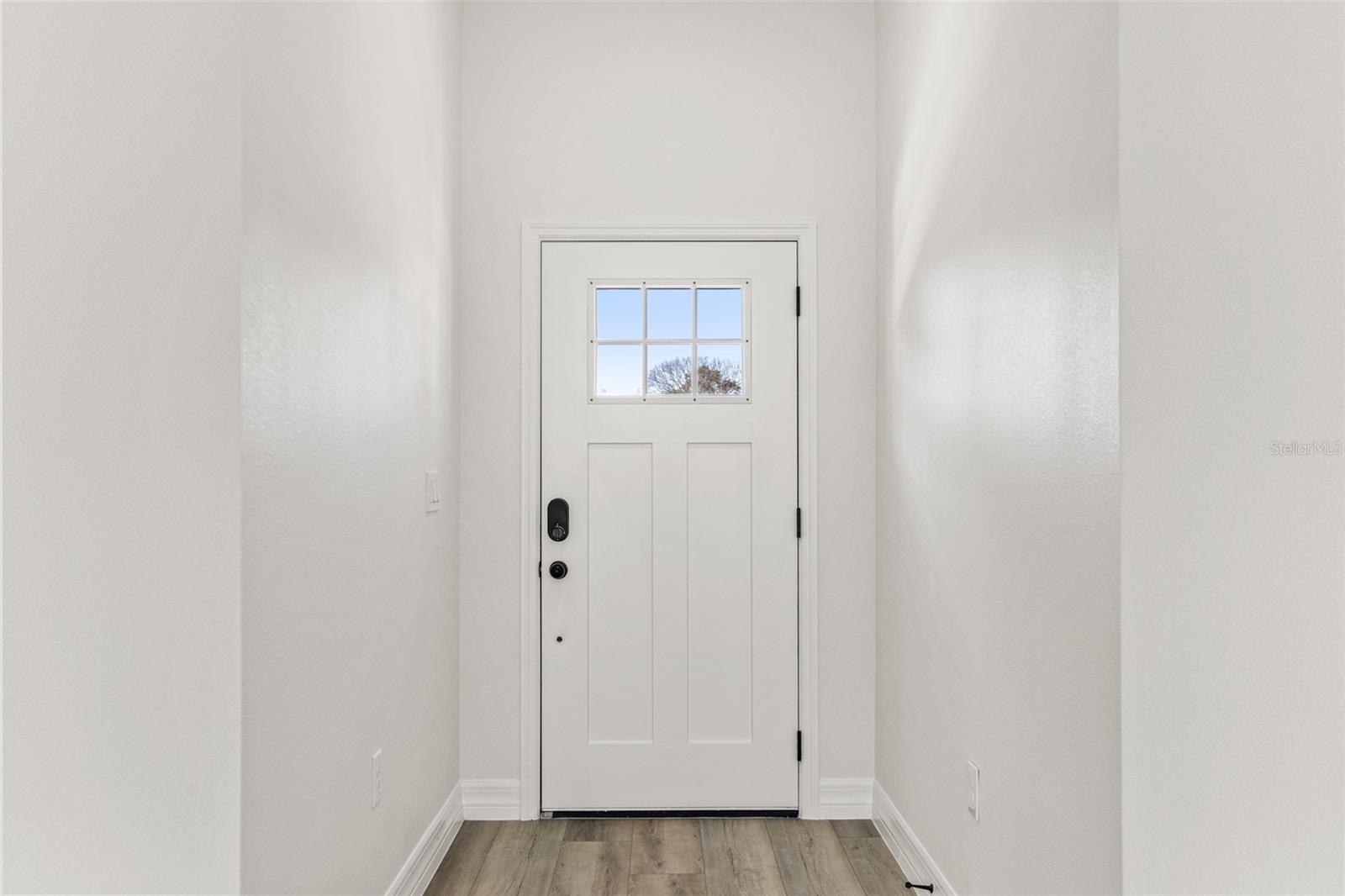 Listing photo id 3 for 12406 Parchment Drive