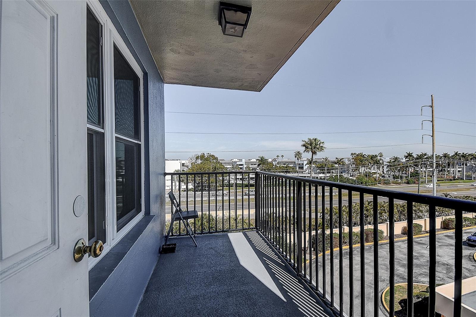 Image 26 of 38 For 5220 Brittany Drive S 509