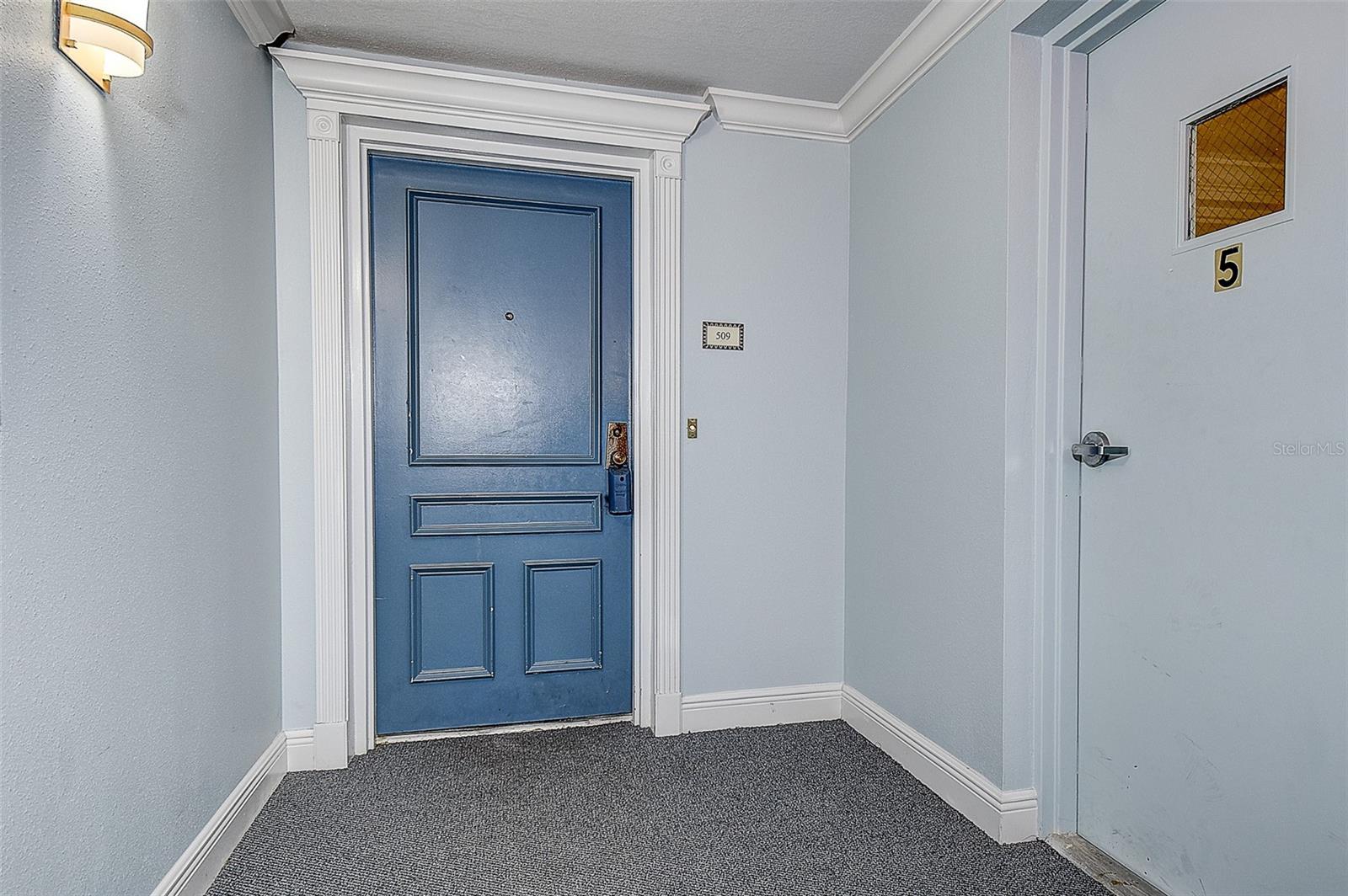 Image 4 of 38 For 5220 Brittany Drive S 509