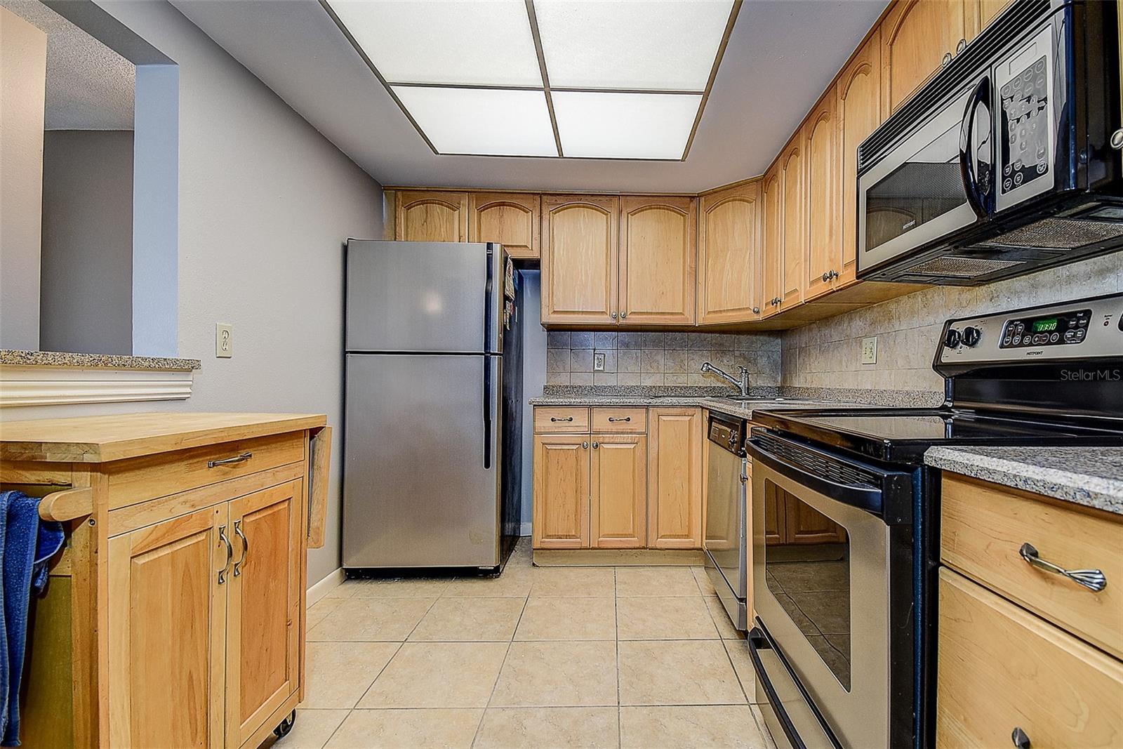 Image 6 of 38 For 5220 Brittany Drive S 509