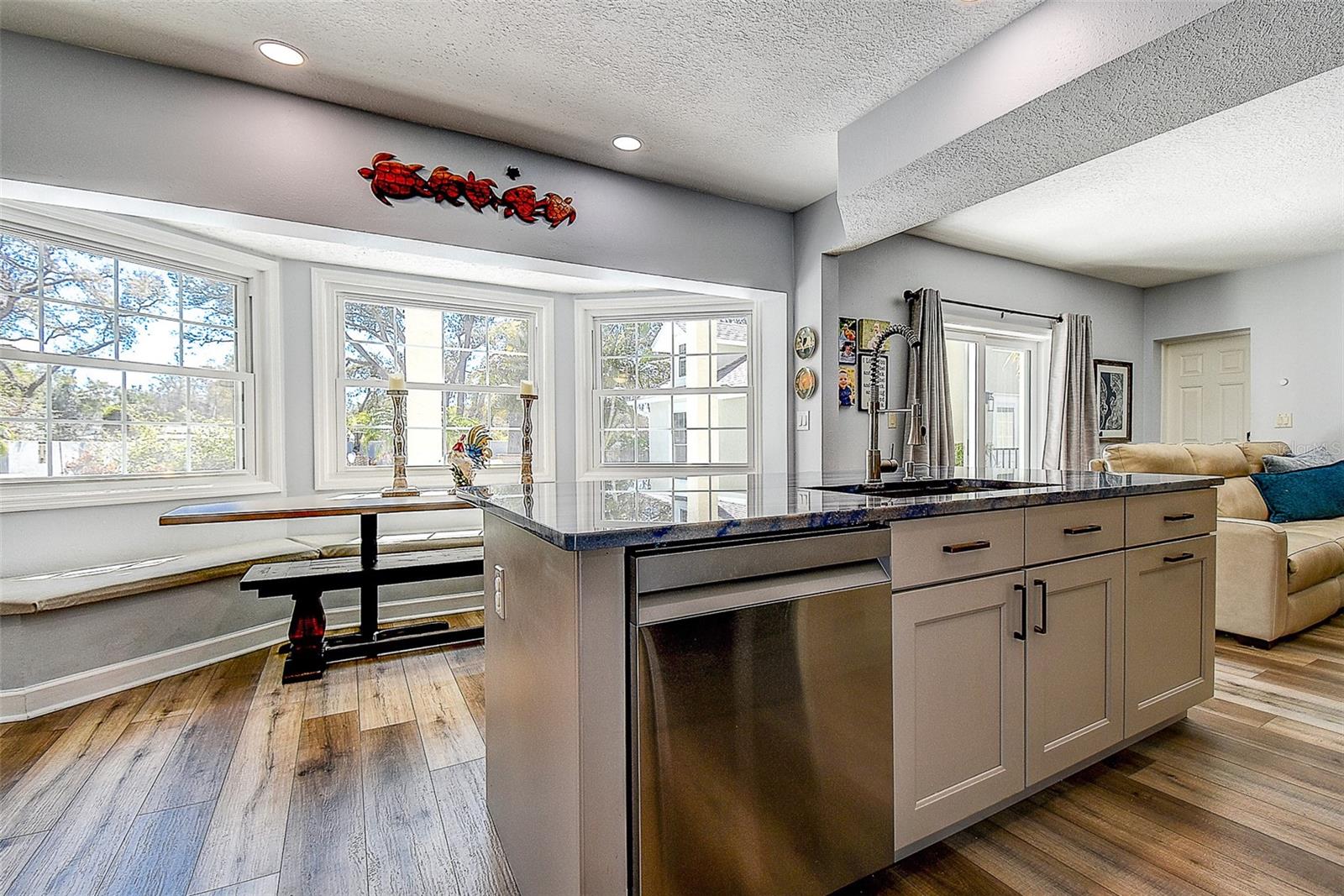 Image 18 of 86 For 1607 Gulf Road