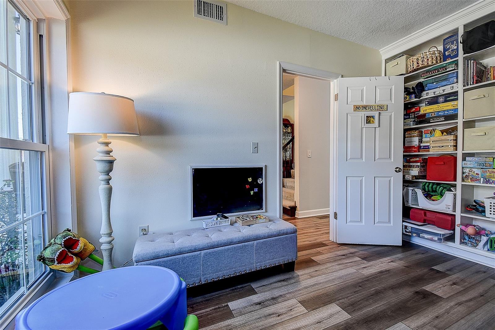 Image 24 of 86 For 1607 Gulf Road