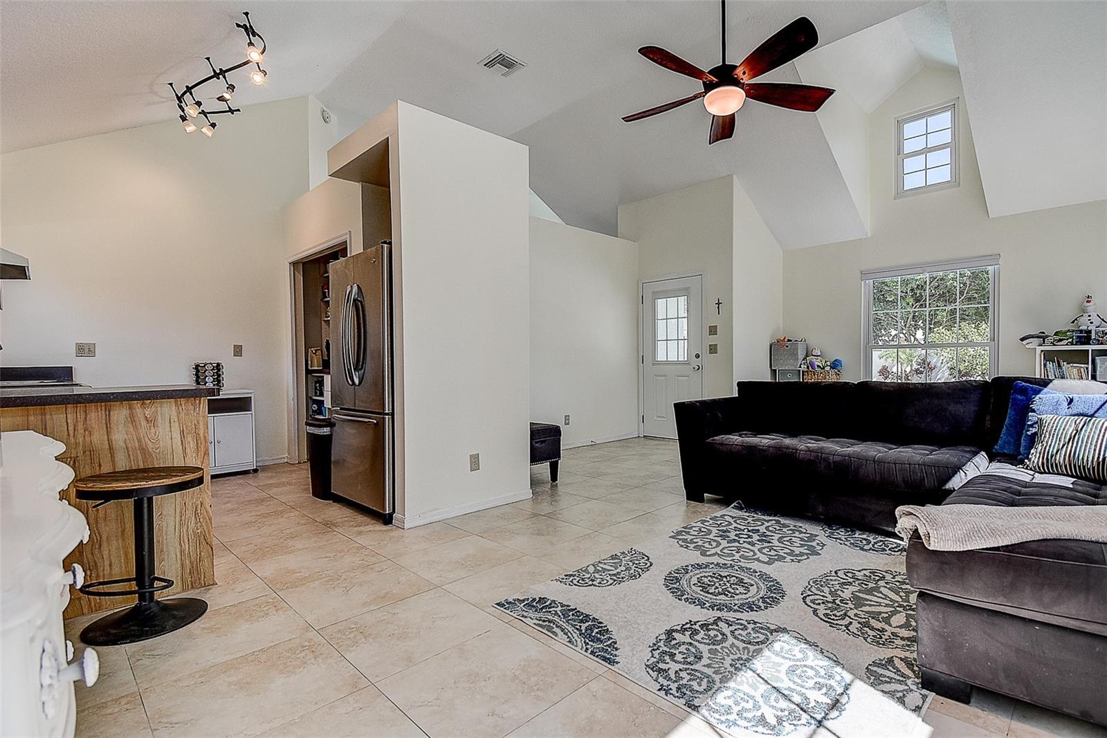 Image 54 of 86 For 1607 Gulf Road