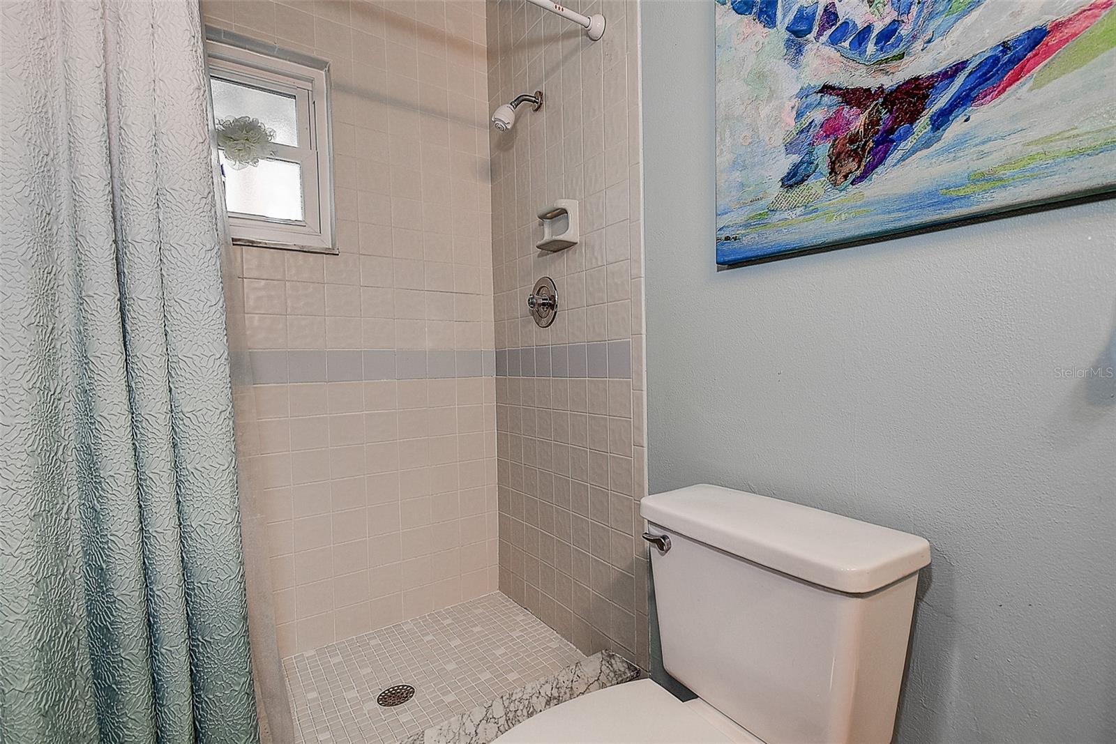 Image 77 of 86 For 1607 Gulf Road