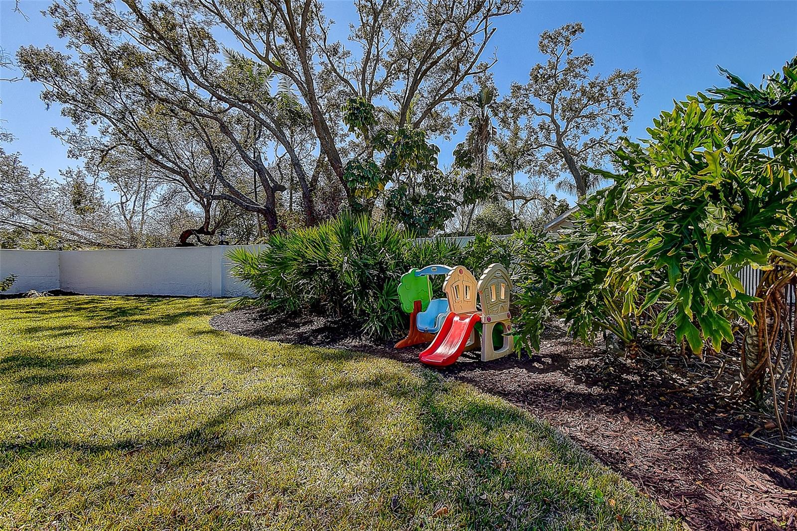 Image 79 of 86 For 1607 Gulf Road