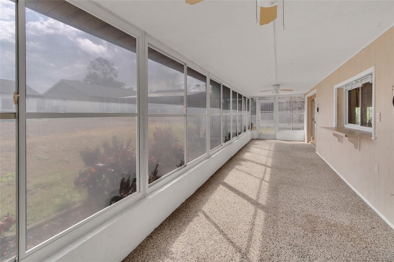 Image 33 of 37 For 12302 Quail Run Row