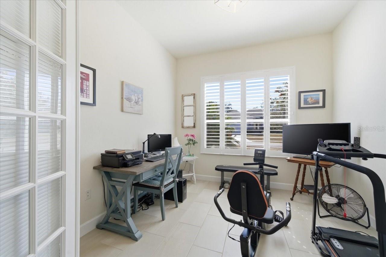 Image 40 of 55 For 9001 Cypress Glen Court