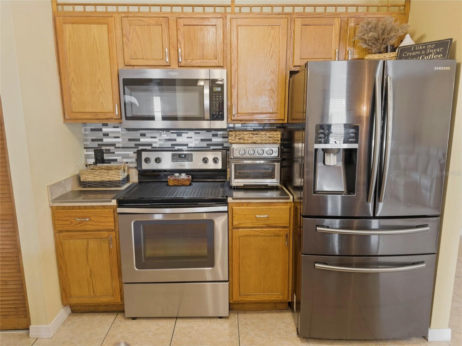 Image 12 of 50 For 7923 Adelaide Loop