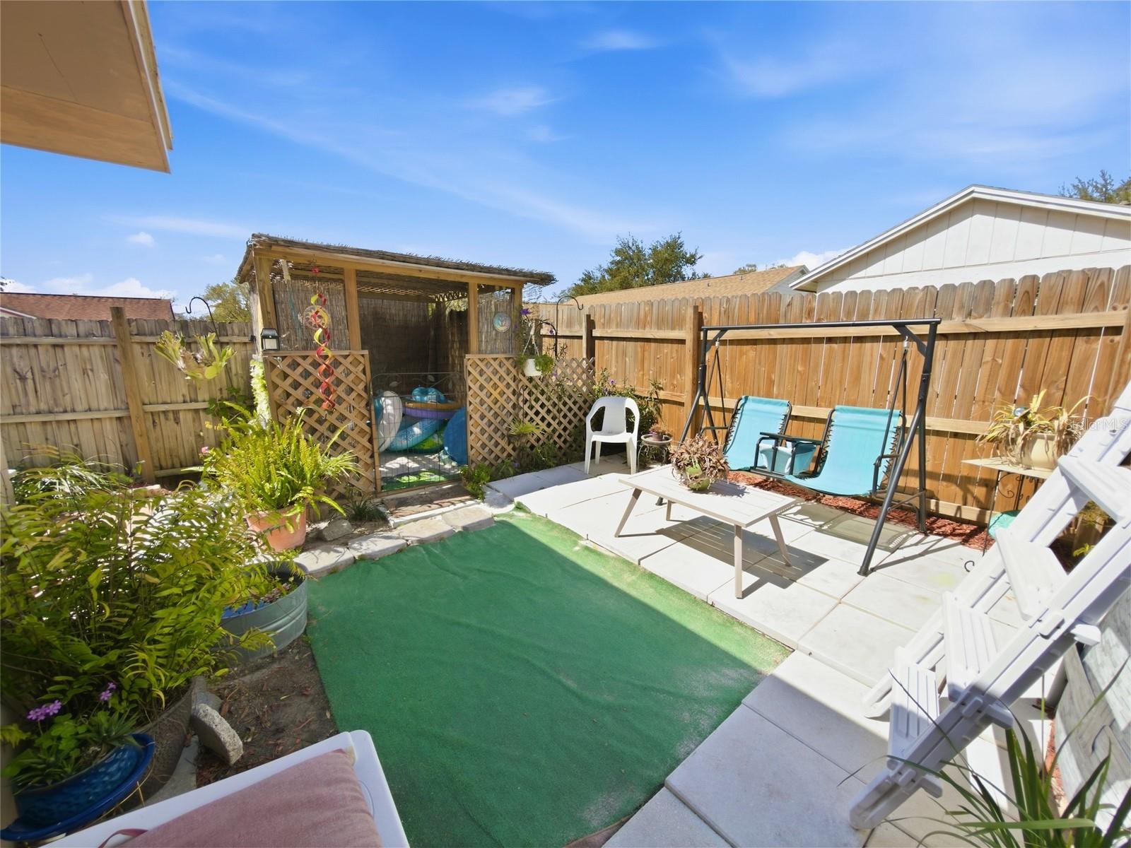 Image 46 of 50 For 7923 Adelaide Loop