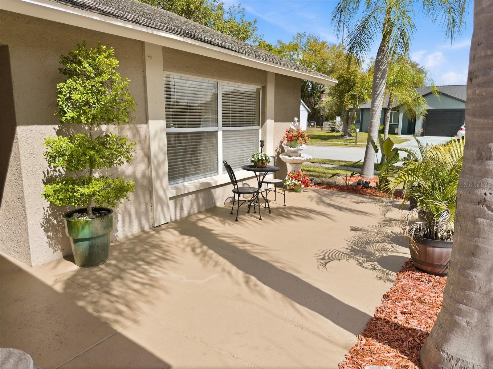 Image 8 of 50 For 7923 Adelaide Loop