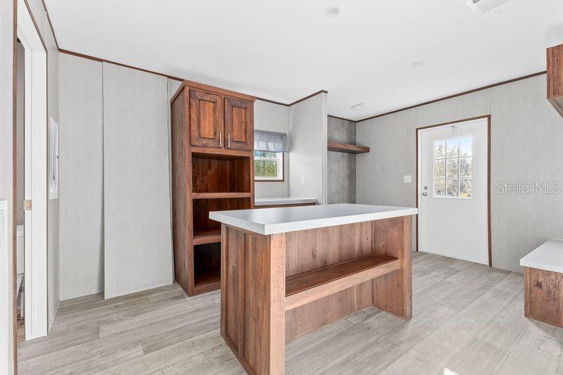 Image 9 of 19 For 15473 157 Point