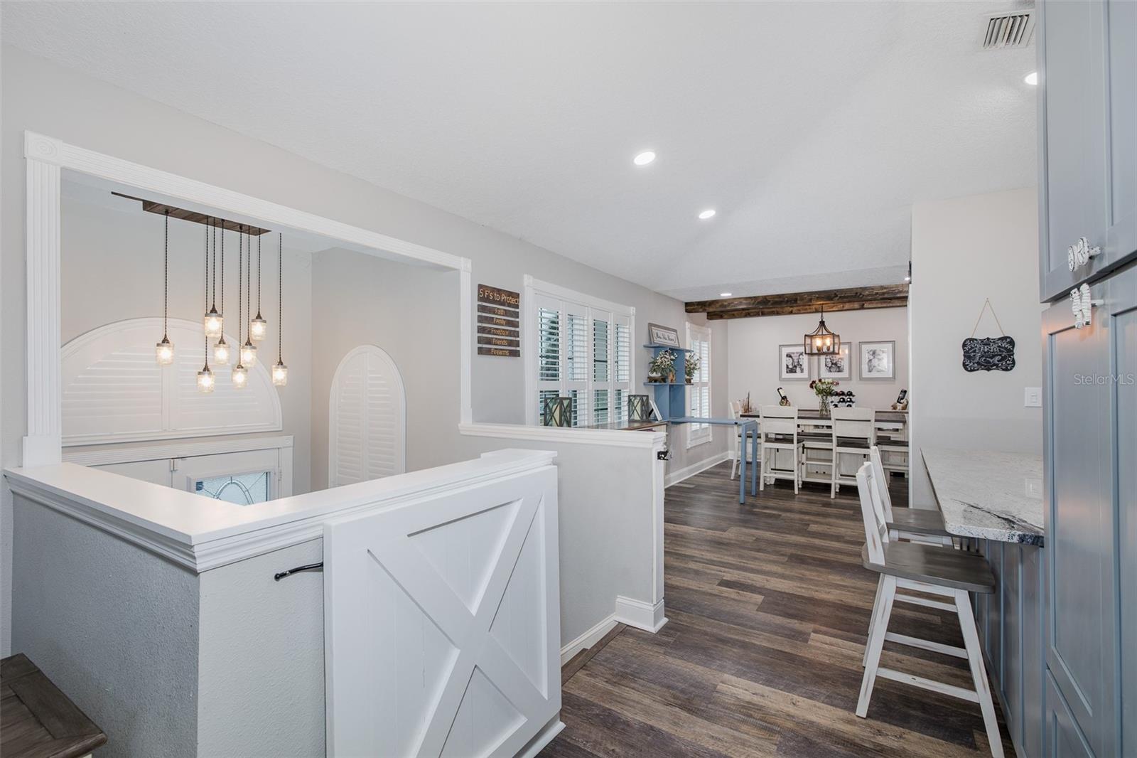 Image 13 of 85 For 8447 Damen Lane