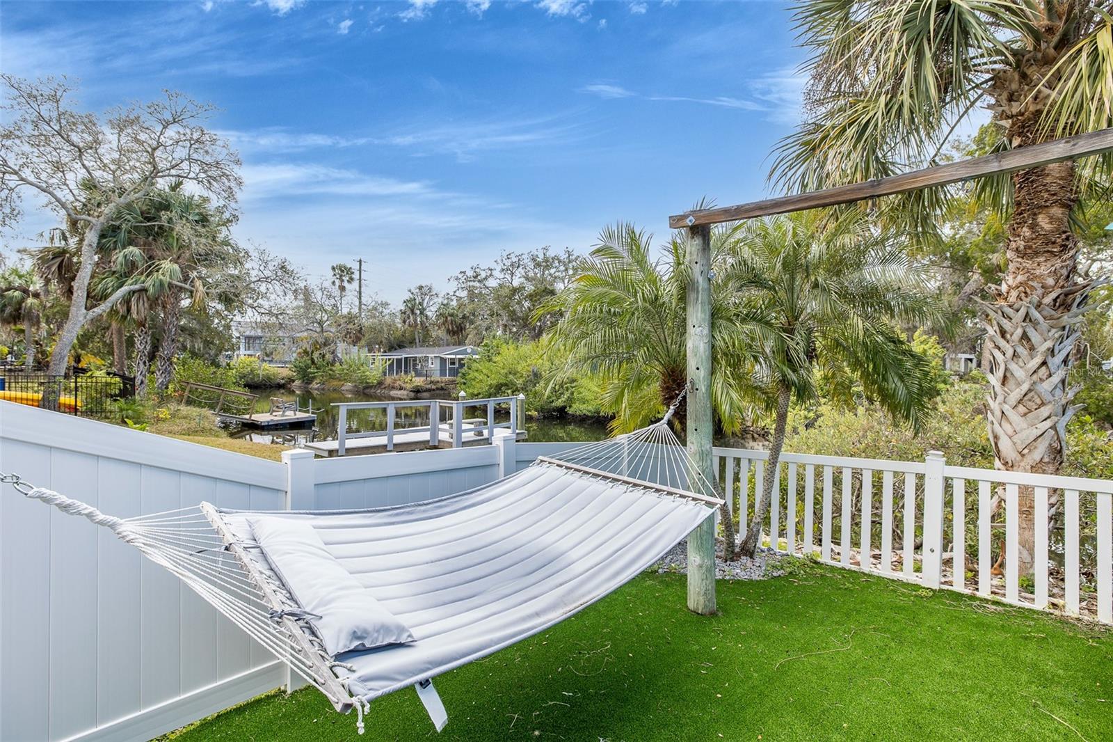 Image 44 of 85 For 8447 Damen Lane