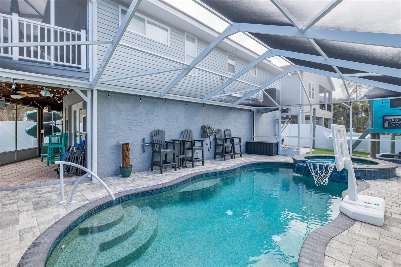 Image 72 of 85 For 8447 Damen Lane