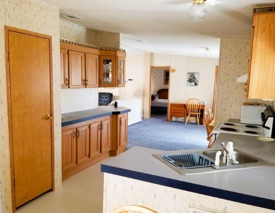 Image 17 of 50 For 2016 Lake Linda Circle