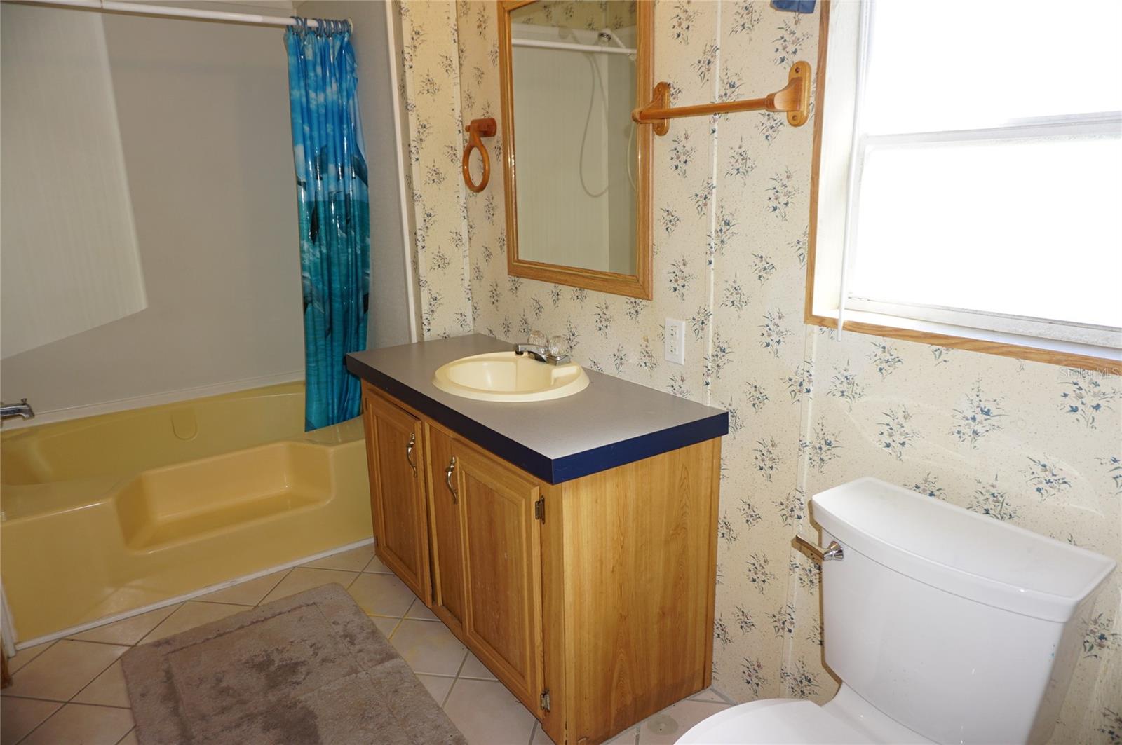 Image 28 of 50 For 2016 Lake Linda Circle