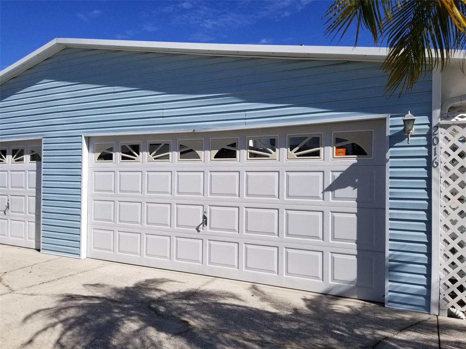 Image 3 of 50 For 2016 Lake Linda Circle