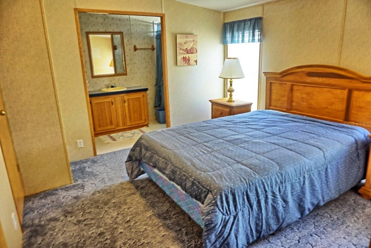 Image 32 of 50 For 2016 Lake Linda Circle