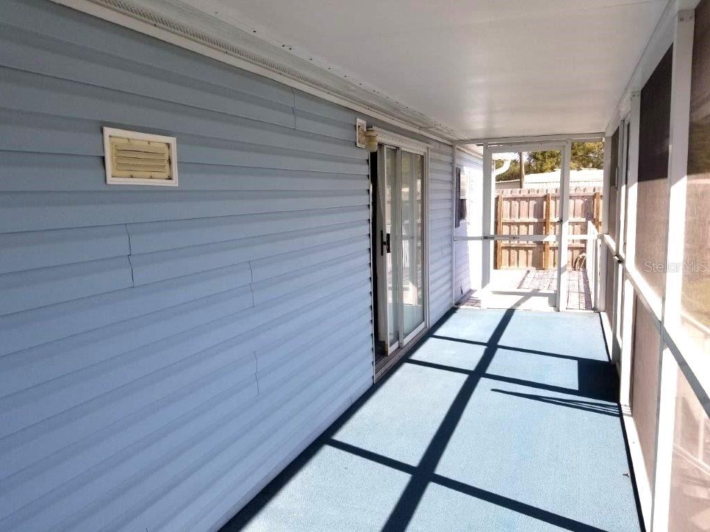 Image 39 of 50 For 2016 Lake Linda Circle