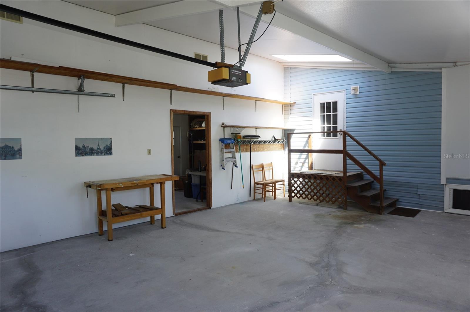 Image 42 of 50 For 2016 Lake Linda Circle