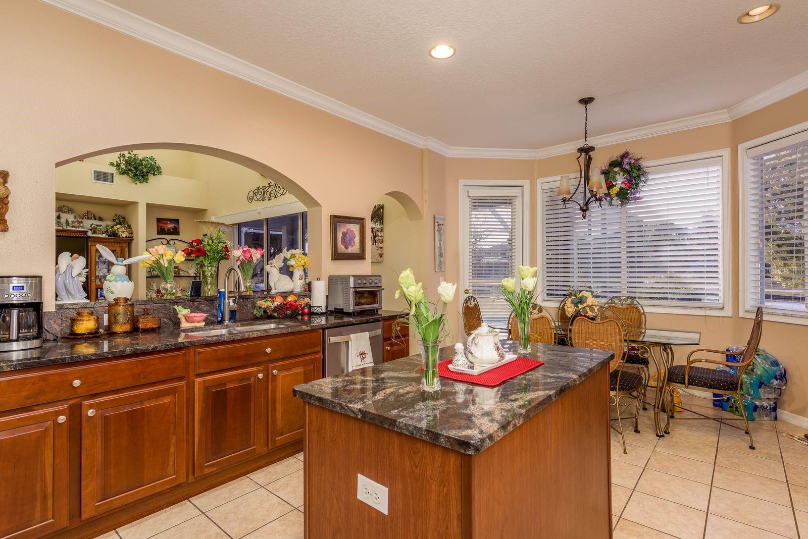 Image 14 of 43 For 19216 Inlet Cove Court