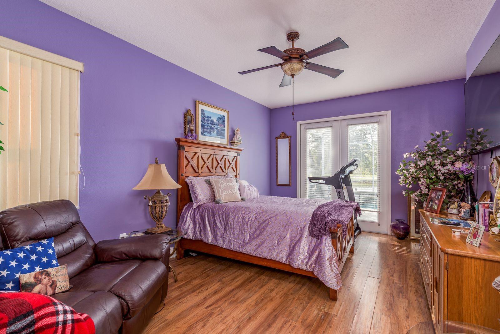 Image 24 of 43 For 19216 Inlet Cove Court