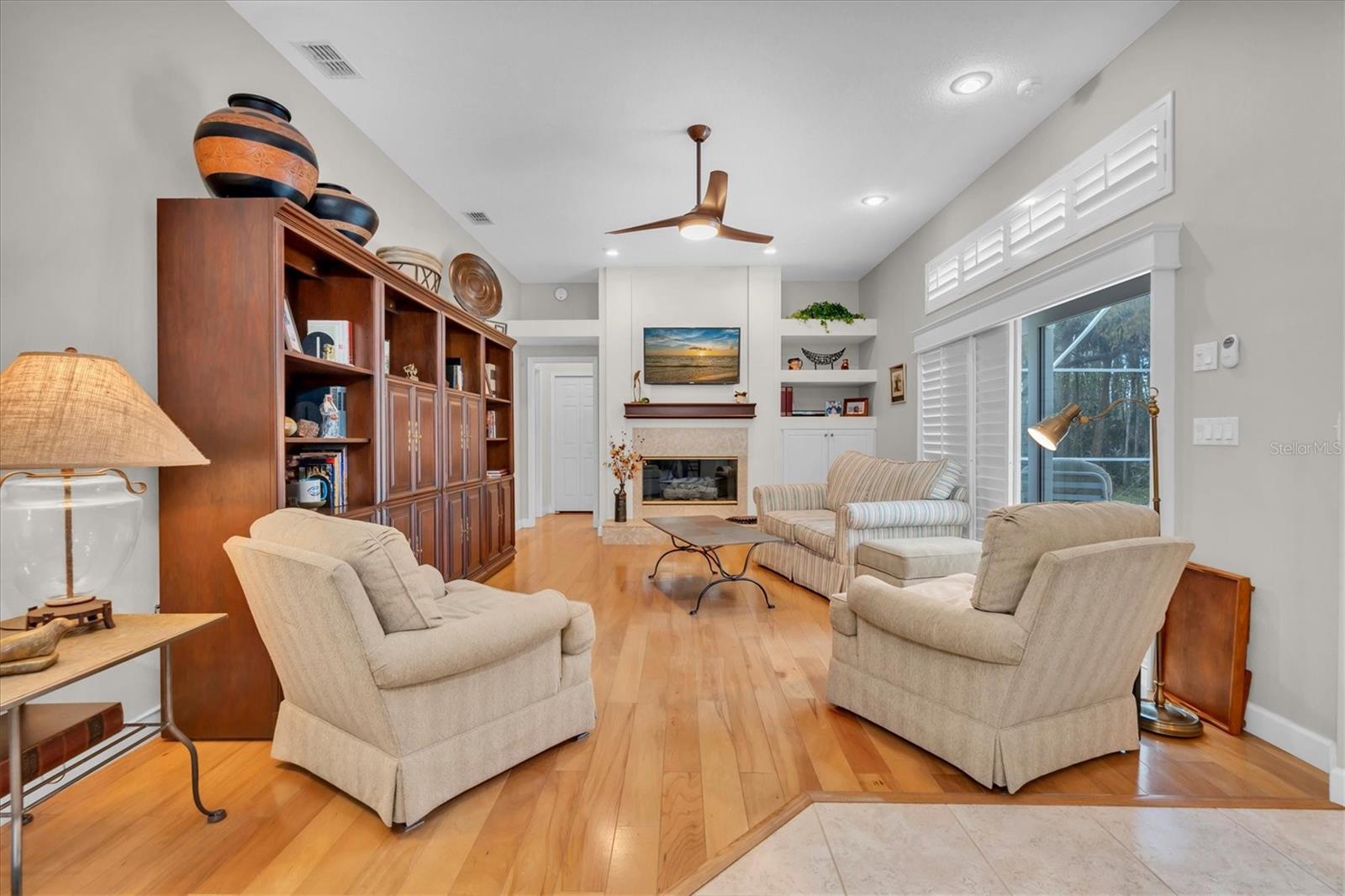 Image 16 of 60 For 1105 Arlinbrook Drive