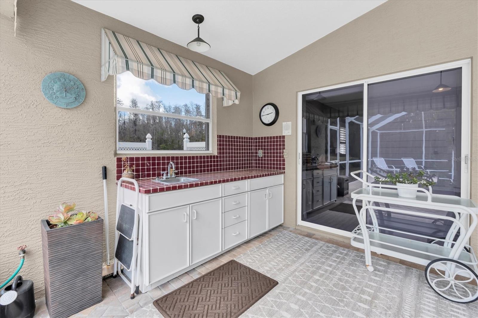 Image 37 of 60 For 1105 Arlinbrook Drive