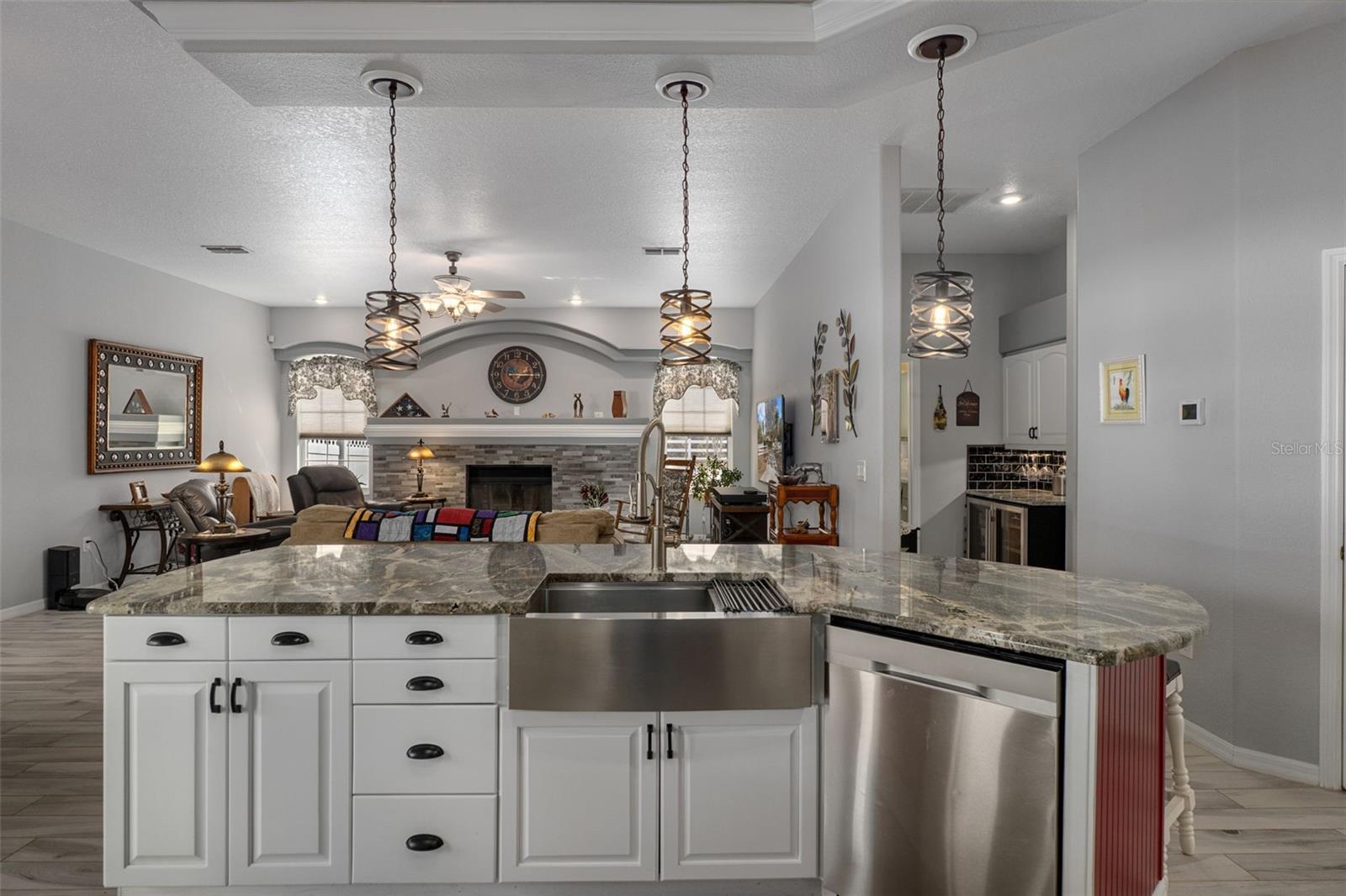 Image 19 of 98 For 4444 Hansen Trail