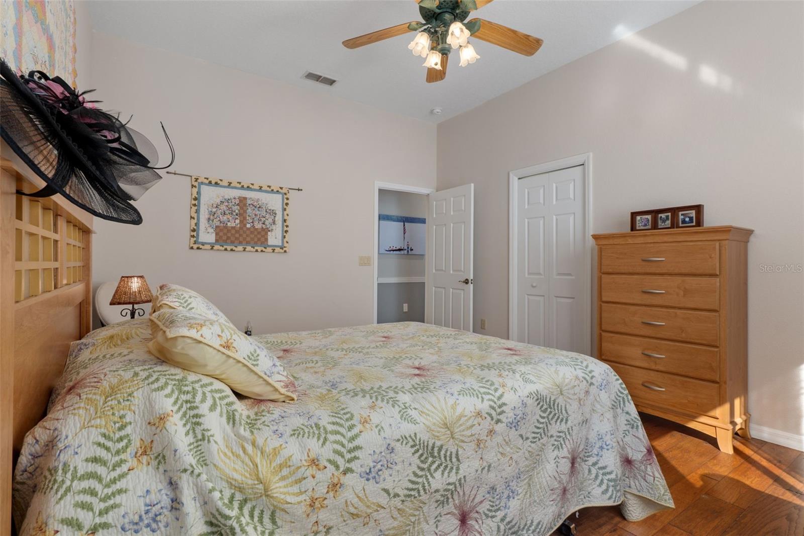 Image 40 of 98 For 4444 Hansen Trail