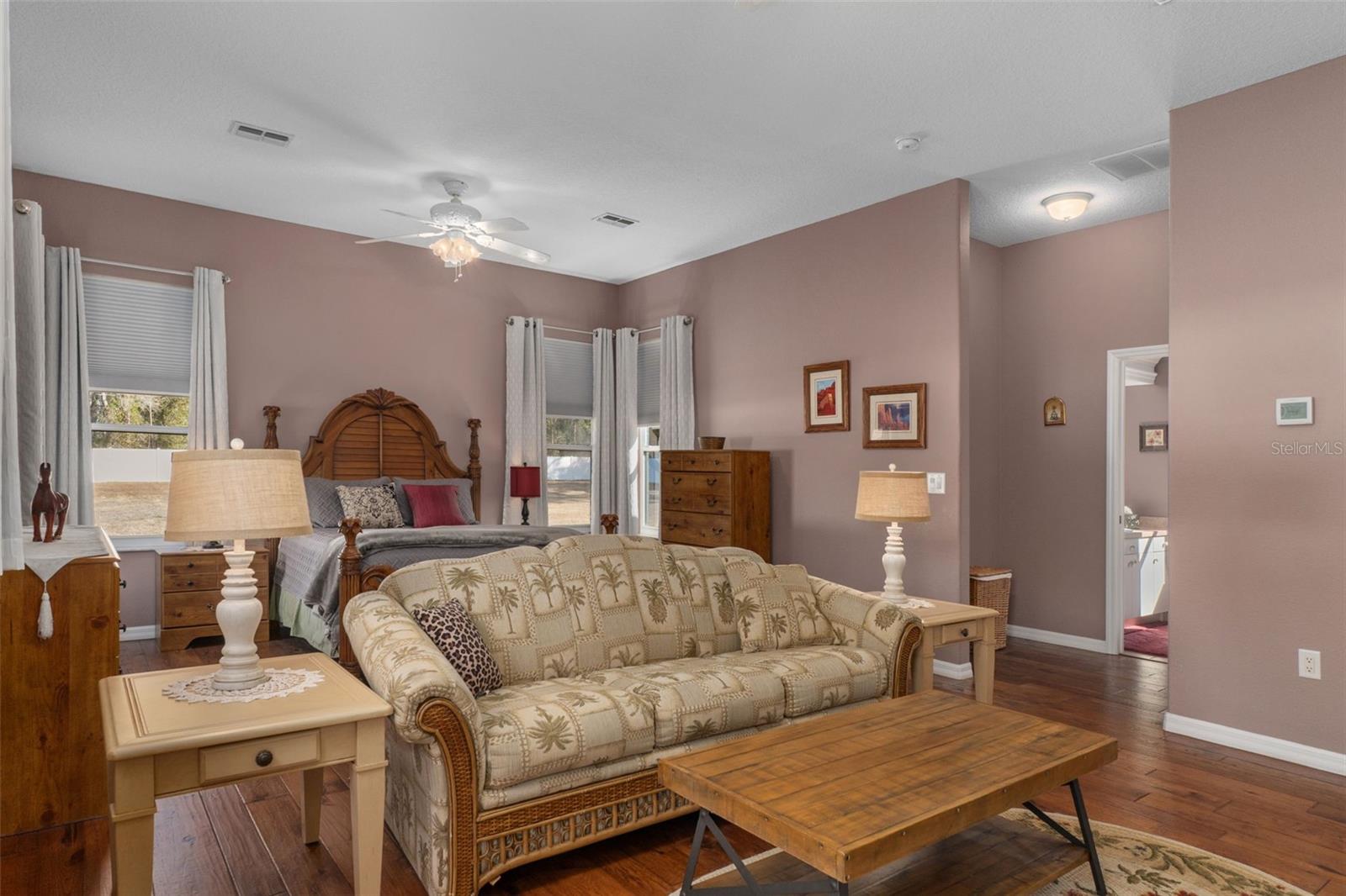 Image 50 of 98 For 4444 Hansen Trail