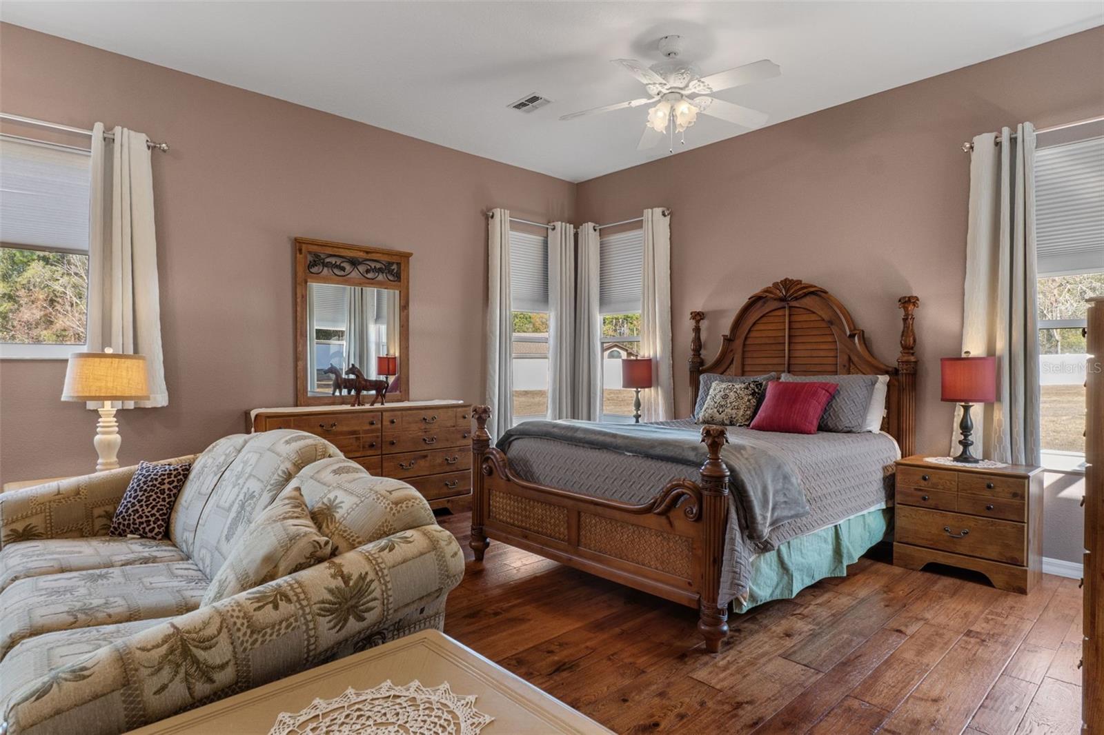 Image 51 of 98 For 4444 Hansen Trail