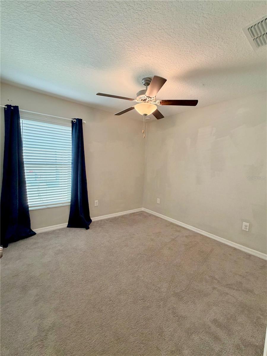 Image 19 of 29 For 11206 Kelly Green Avenue