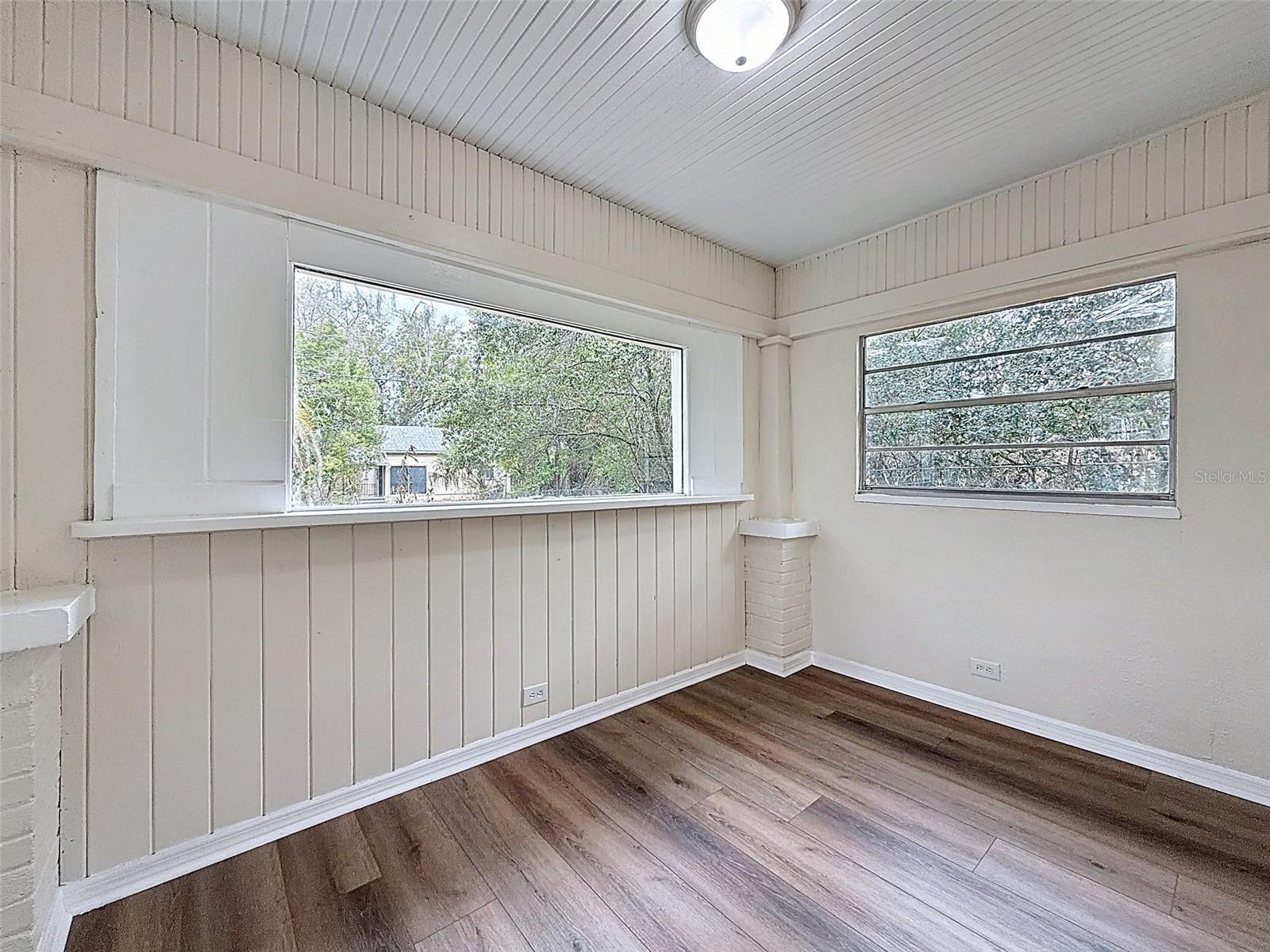 Image 20 of 35 For 37420 Magnolia Avenue