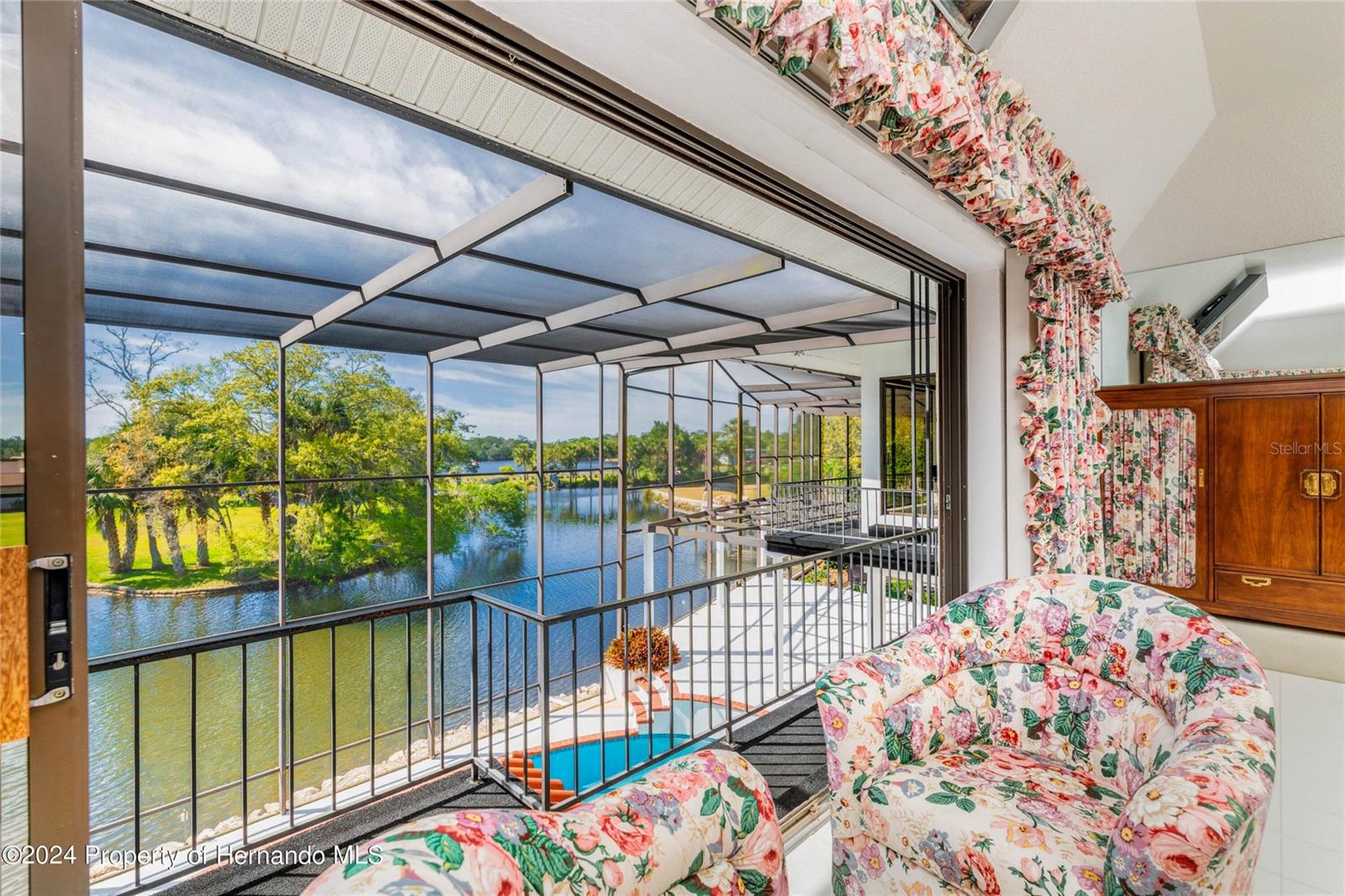 Image 16 of 49 For 11915 Riverhaven Drive