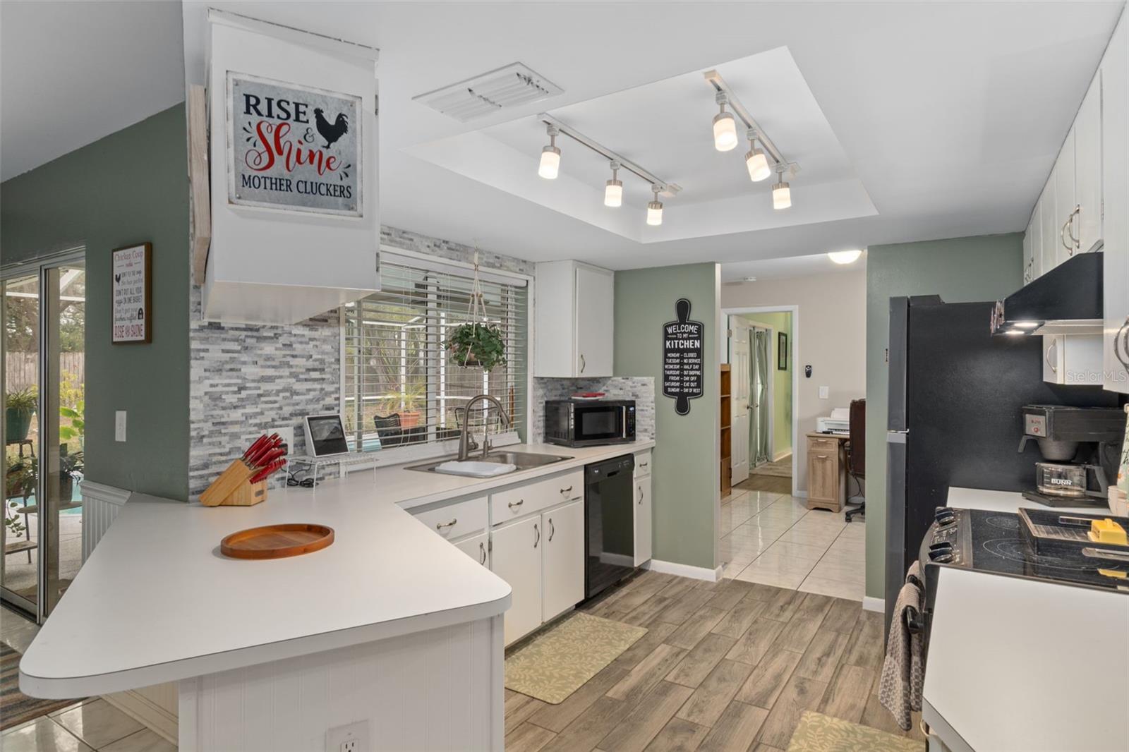 Image 16 of 40 For 6101 County Line Road