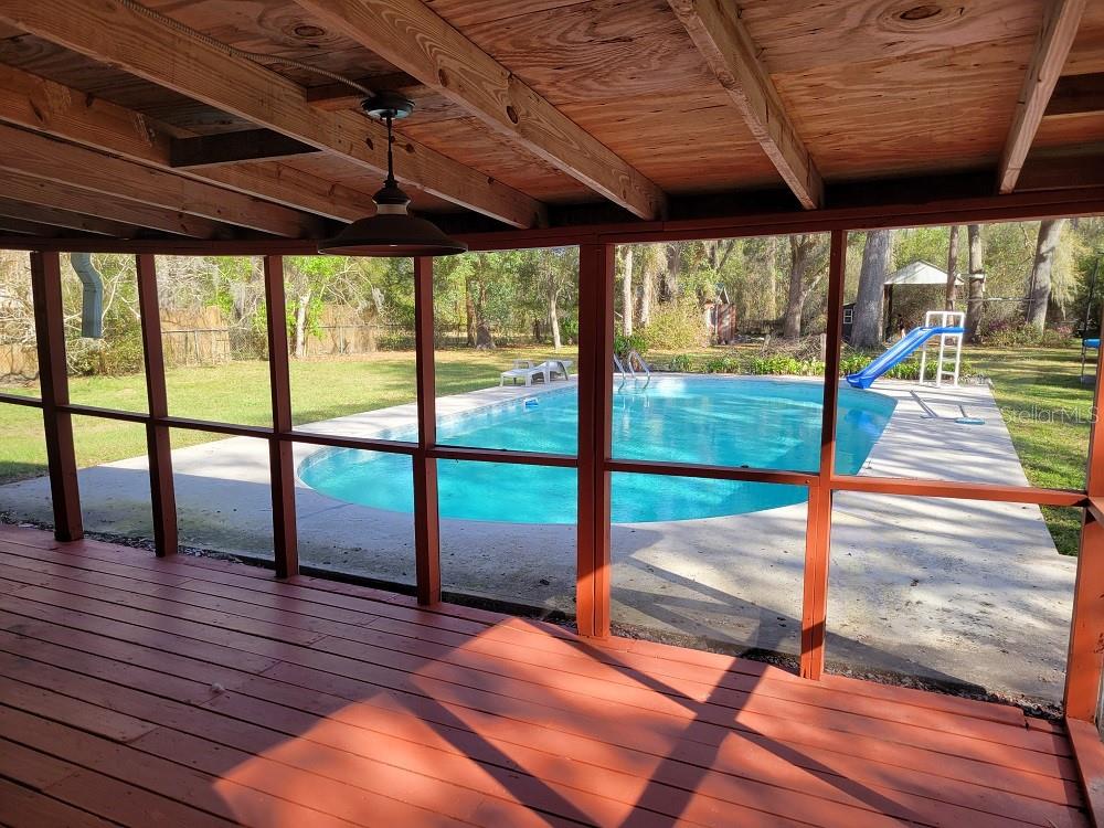 Image 22 of 36 For 34307 Shaffer Drive