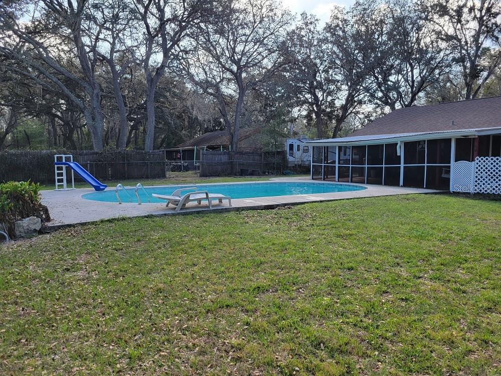 Image 26 of 36 For 34307 Shaffer Drive