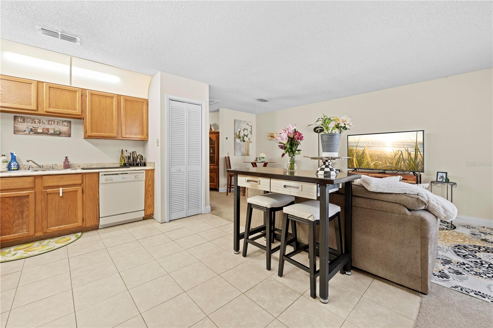 Image 22 of 47 For 4217 Portillo Road A