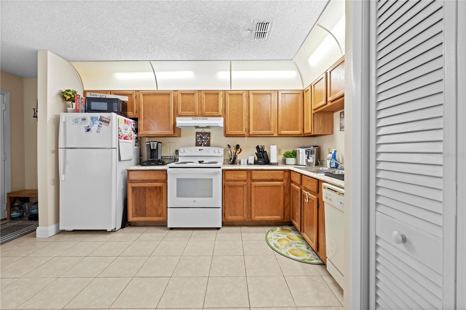 Image 30 of 47 For 4217 Portillo Road A