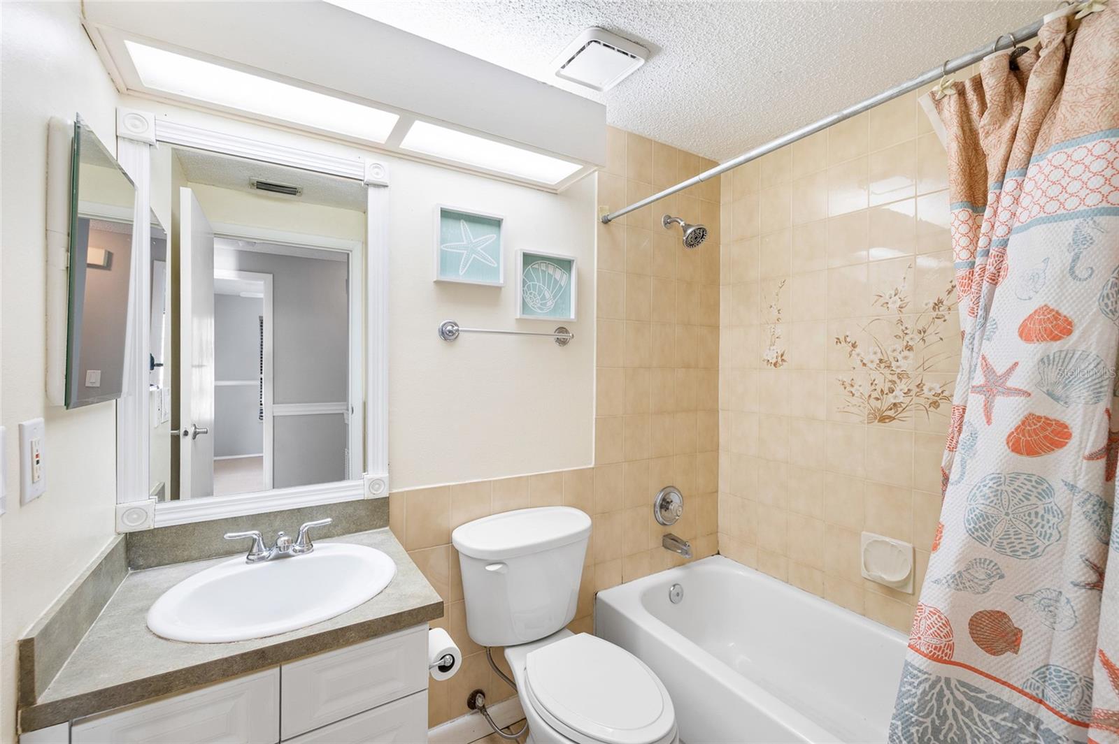 Image 17 of 31 For 10220 Turkey Oak Drive