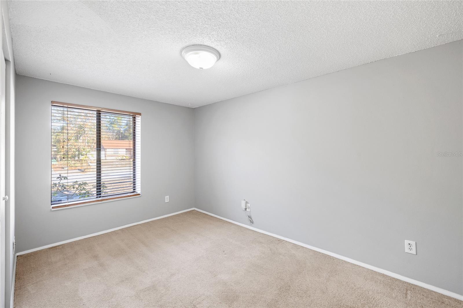 Image 18 of 31 For 10220 Turkey Oak Drive