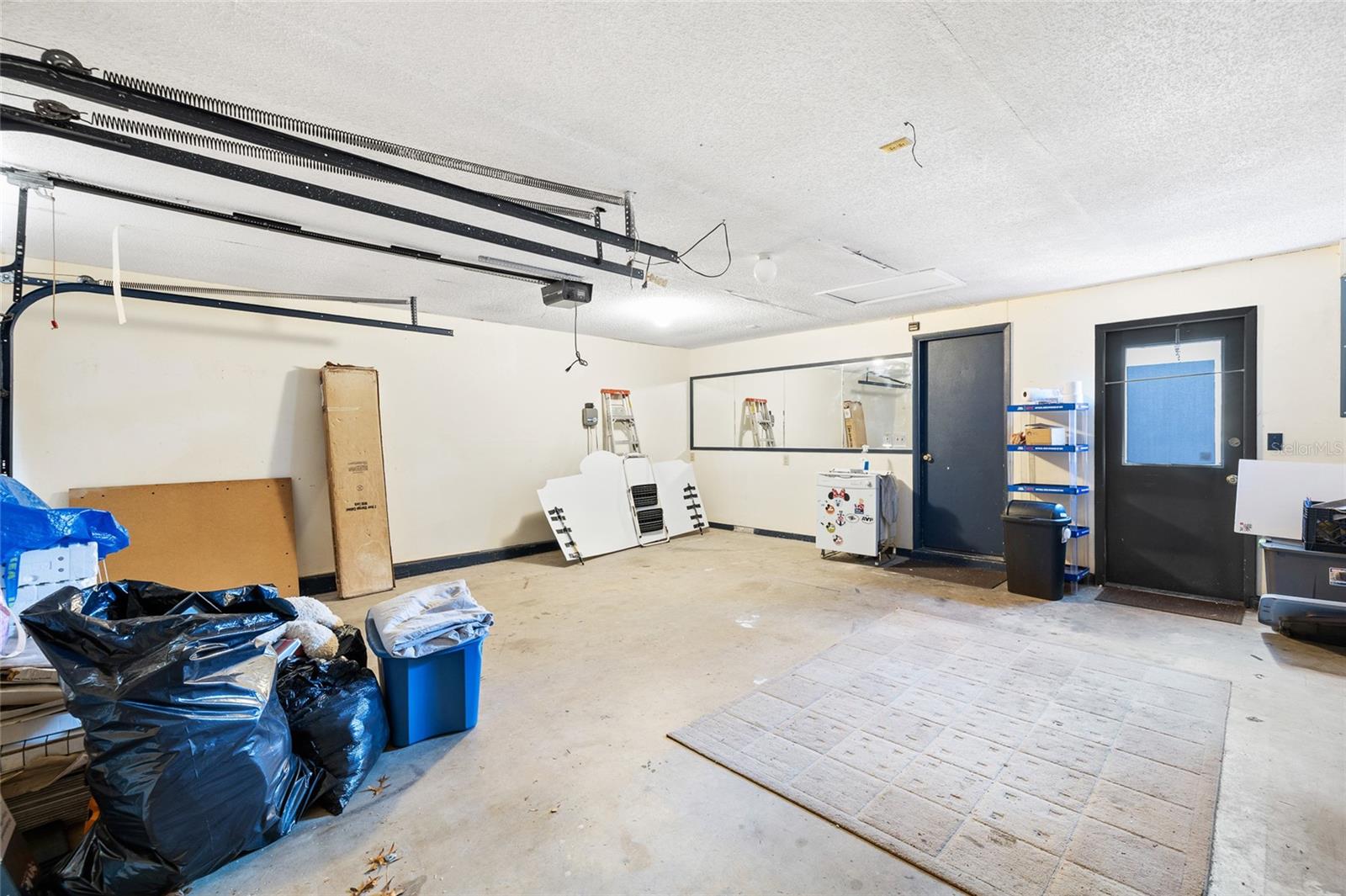 Image 25 of 31 For 10220 Turkey Oak Drive