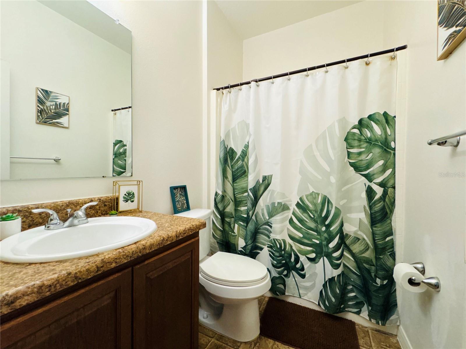 Image 18 of 51 For 11428 Pike Avenue