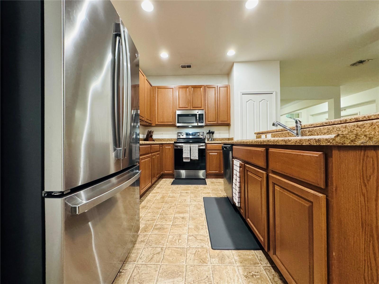 Image 23 of 51 For 11428 Pike Avenue