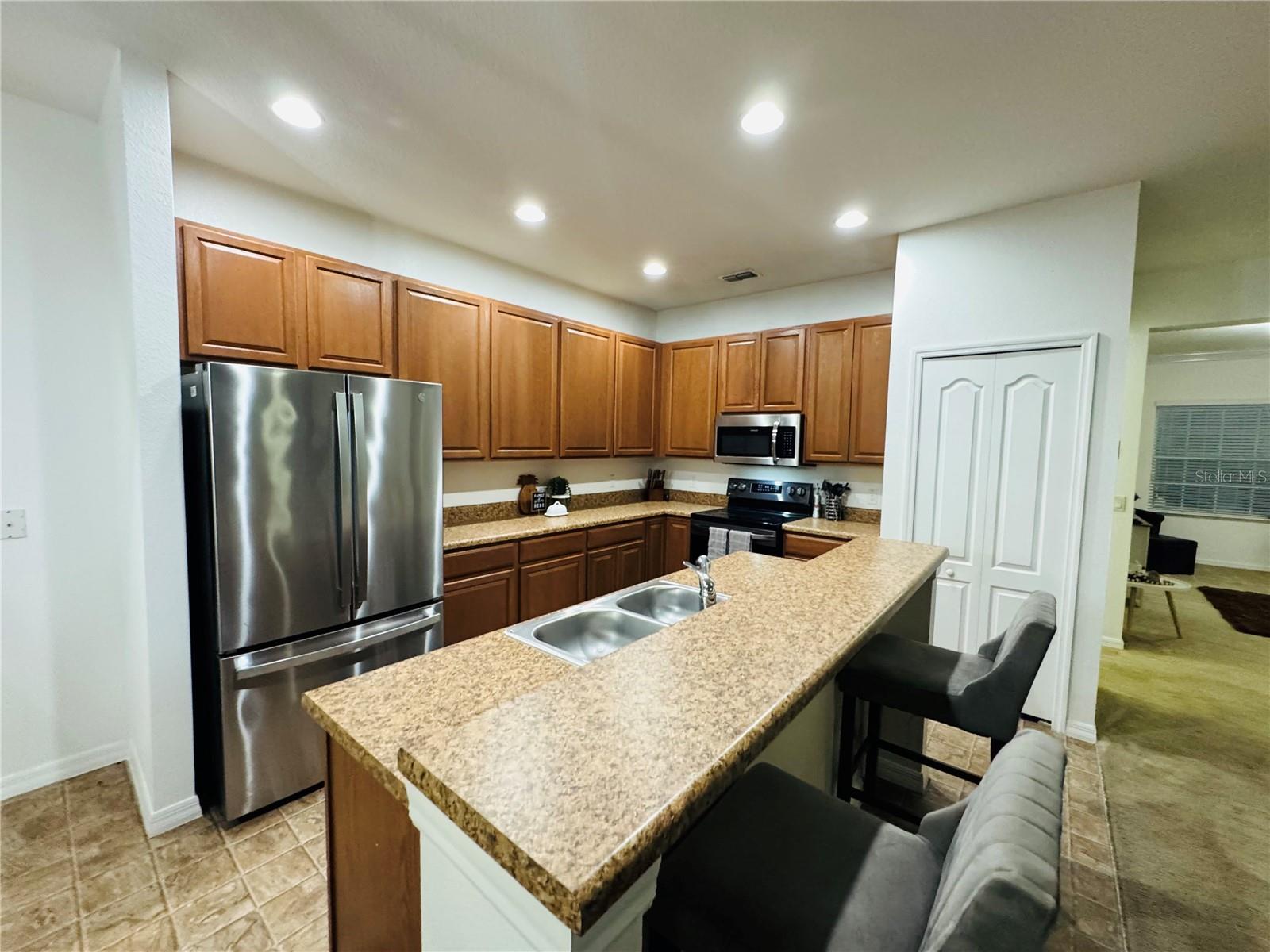 Image 9 of 51 For 11428 Pike Avenue