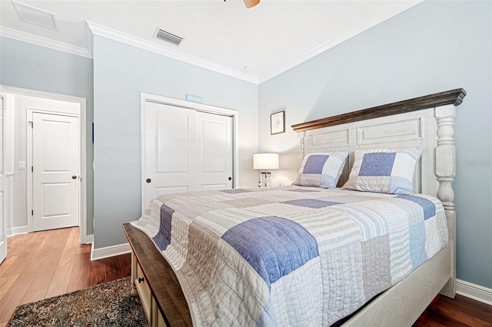 Image 16 of 38 For 5252 Cappleman Loop